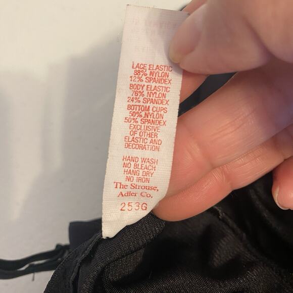 VTG Toning Top Women 36B Cami Shape Wear Black Lace Goth Grunge Adjustable Strap - Picture 4 of 9